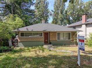 3195 Garden Dr, Vancouver, BC V5N 4Y2