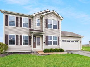 732 Prairie Pond Cir, Malta, IL 60150