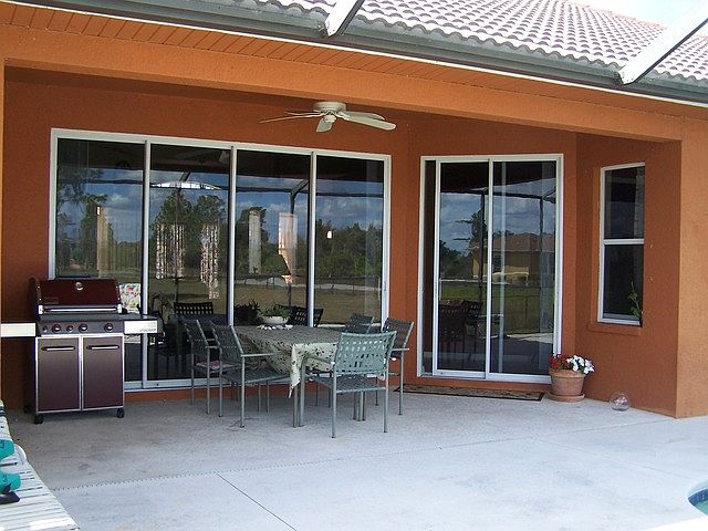 2nd image of 3150 52nd Ave NE