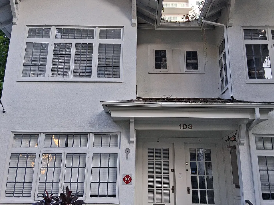 103 S Osceola Ave