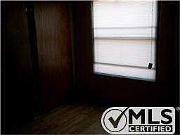 4th image of 647 Whisperview Cir