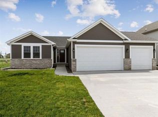 105 Aaron Ave NW, Bondurant, IA 50035