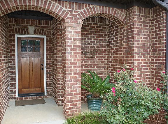 Arched Entryway