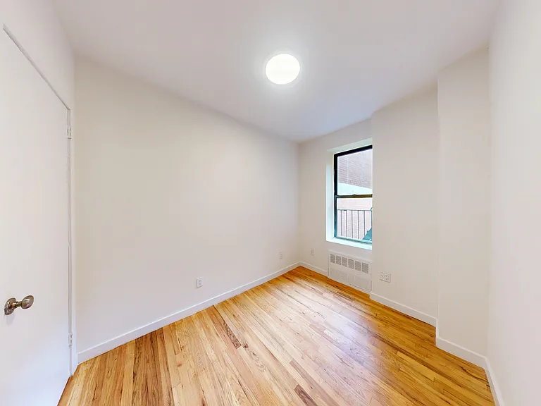 415 E 73rd St #5B — Photo 7