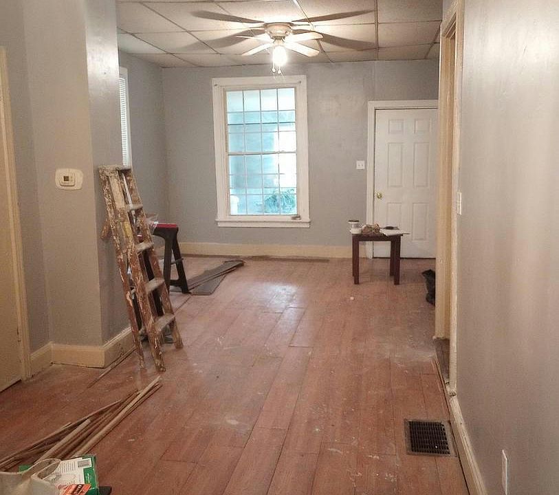 1st image of 1424 Berryhill St