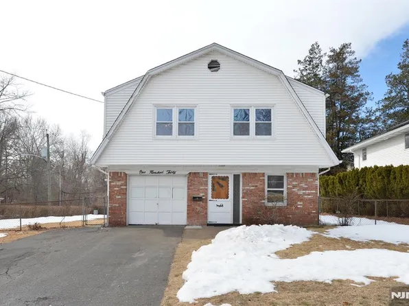 130 Washington Ave, New Milford, NJ 07646