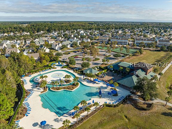 2nd image of 2225 Blakers Blvd