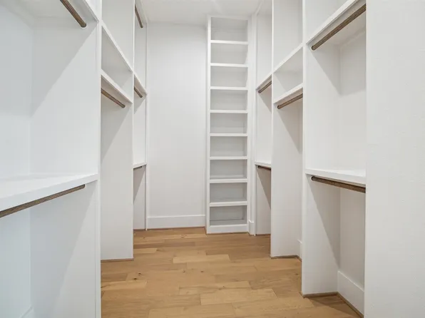 2214 Dennis St, Houston, TX 77004