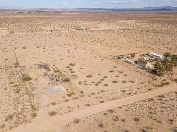 766 Sierra Vista St, Inyokern, CA 93527