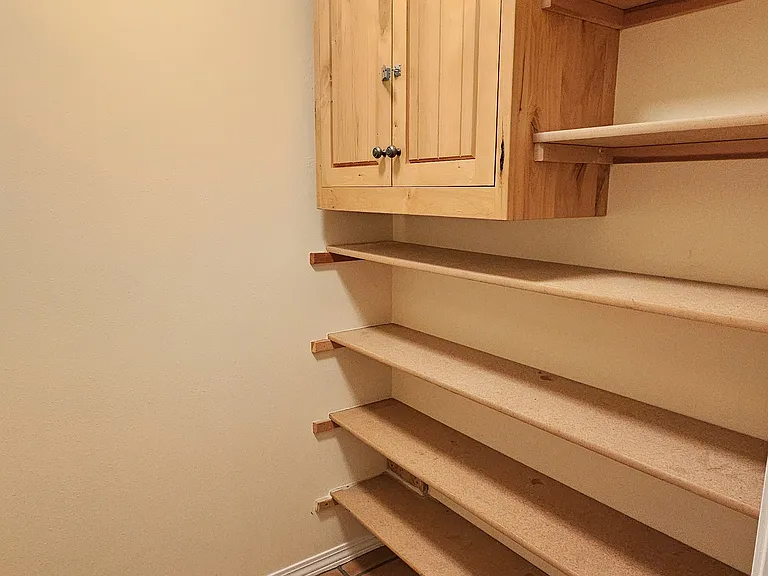 Walk in closet