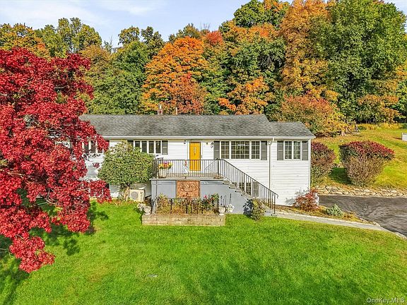 3rd image of 43 Lakeview Road