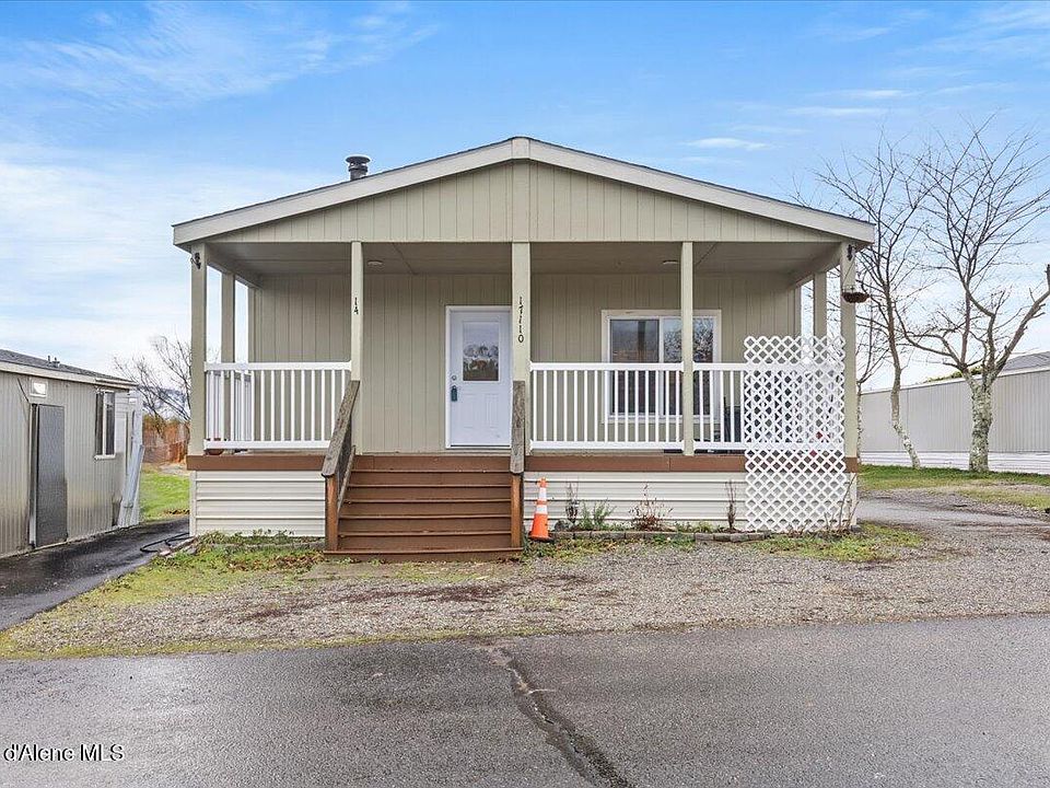 1st image of 17110 W Santiago Cir
