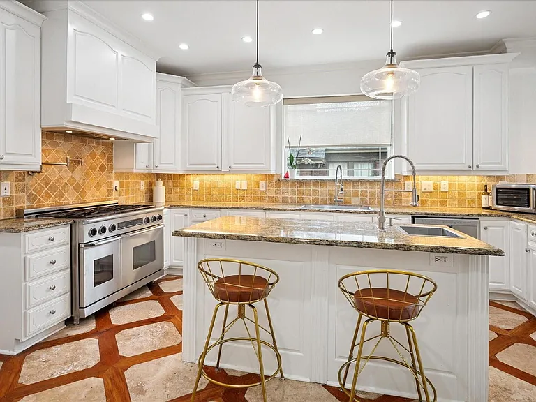 5909 Goliad Ave — Photo 10