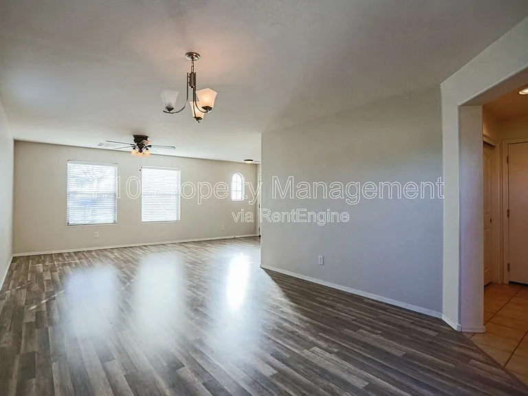 1774 S Seton Ave — Photo 8