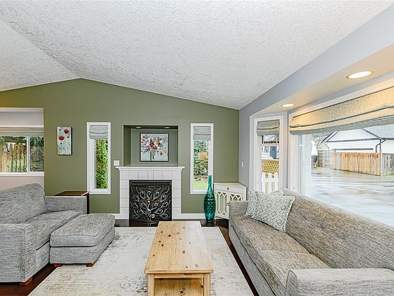 5th image of 3019 Hull Rd