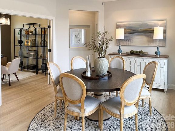 5th image of 1718 Poppy Way