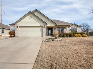 4317 S Narcissus Ave W, Broken Arrow, OK 74011