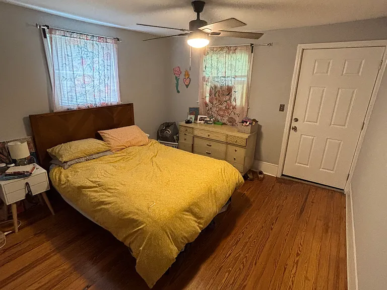 88 Waddell St NE #1 — Photo 7
