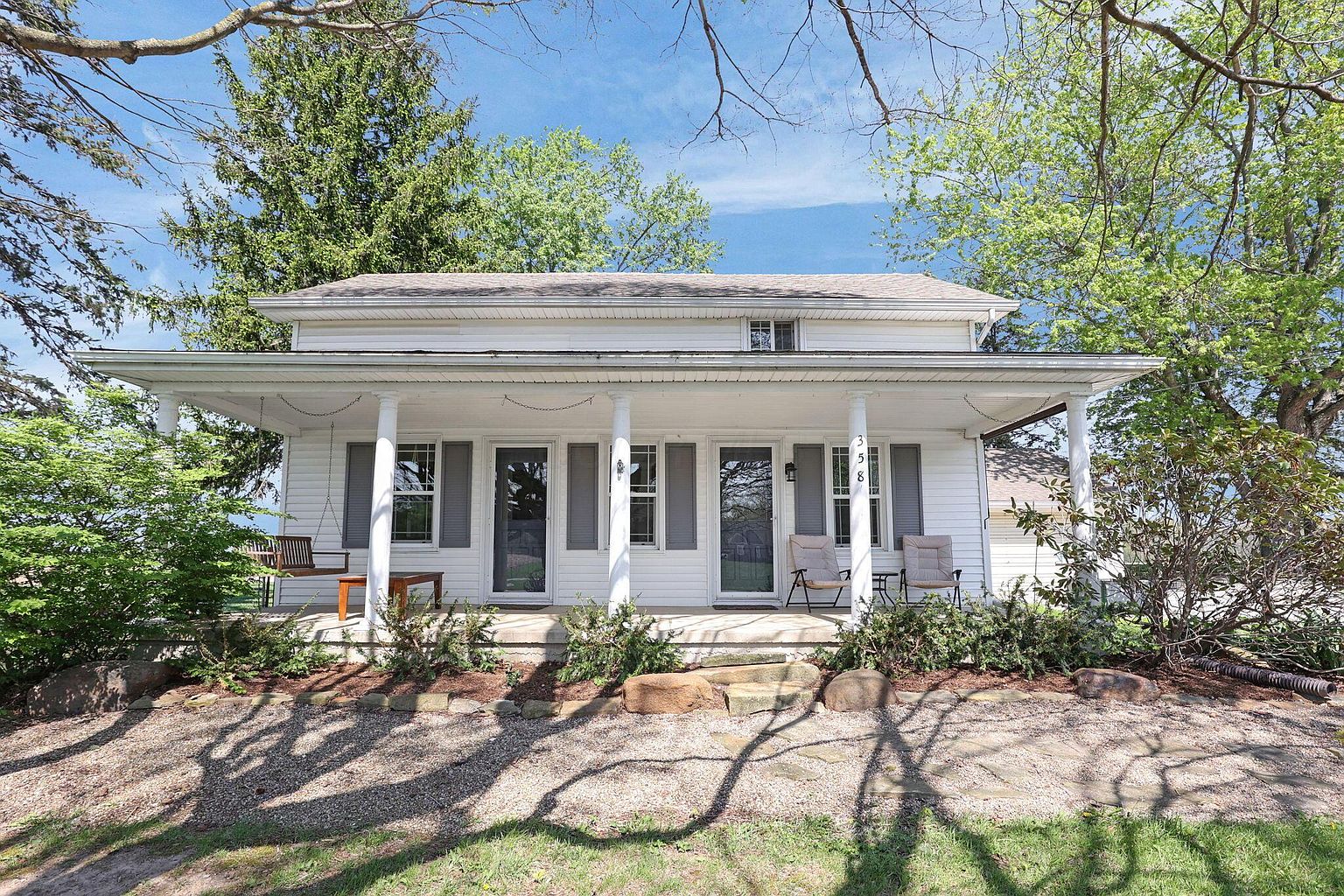 Listing photo 2 for 358 County Road 24