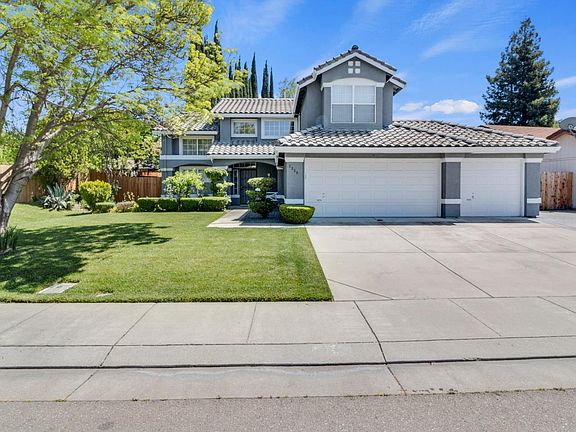 3rd image of 3350 General Mueller Ln
