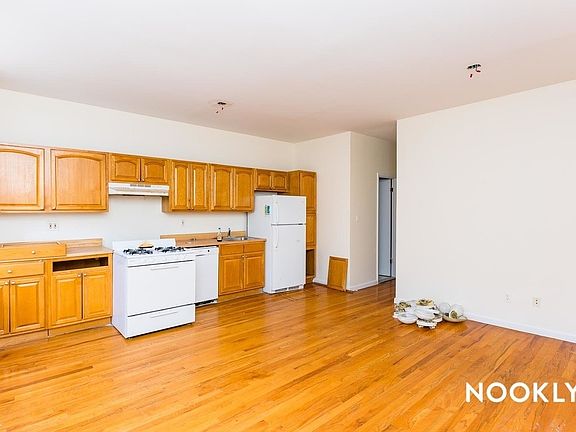 2nd image of 786 Nostrand Ave APT 2