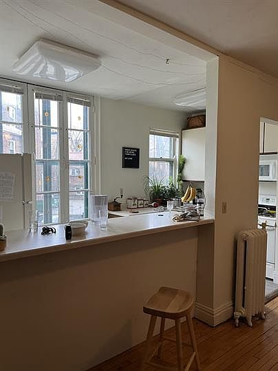 2nd image of 612 Howard Pl #15627903