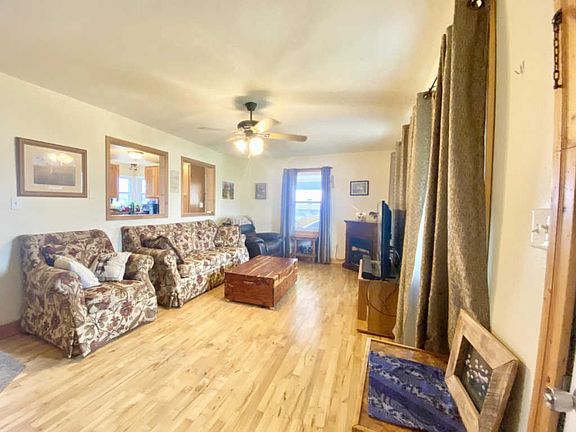 3rd image of 10302 County Road 8270