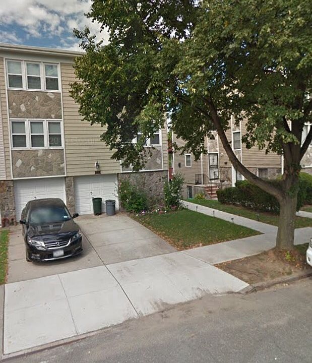1st image of 1520 Parsons Blvd #2