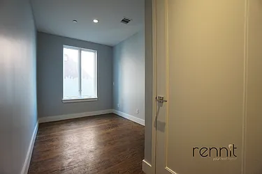 Rented by Rennit Inc.
