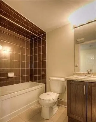2441 Greenwich Dr #39 — Photo 4