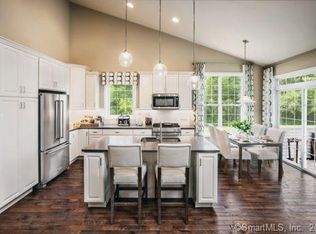 42 Tamrack Ct #289, Prospect, CT