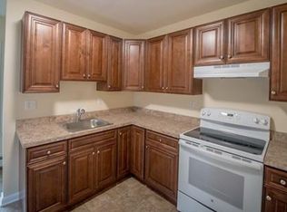 20 Cross St APT A, South Grafton, MA 01560
