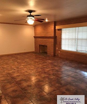 2nd image of 1019 N 1st St