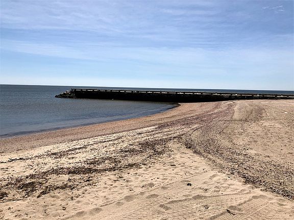 130 Middle Beach Road