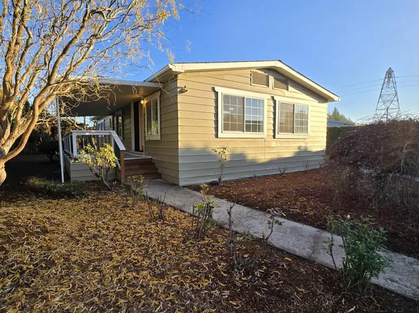 5422 Portland Rd NE Unit 83, Salem, OR 97305