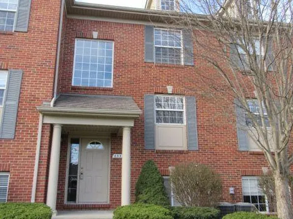 6335 Waldon Center Dr, Clarkston, MI 48346