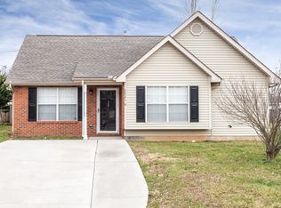 2021 Emoriland Blvd, Knoxville, TN 37917