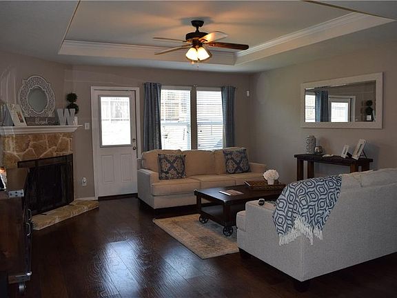 5th image of 3009 Layla Creek Dr