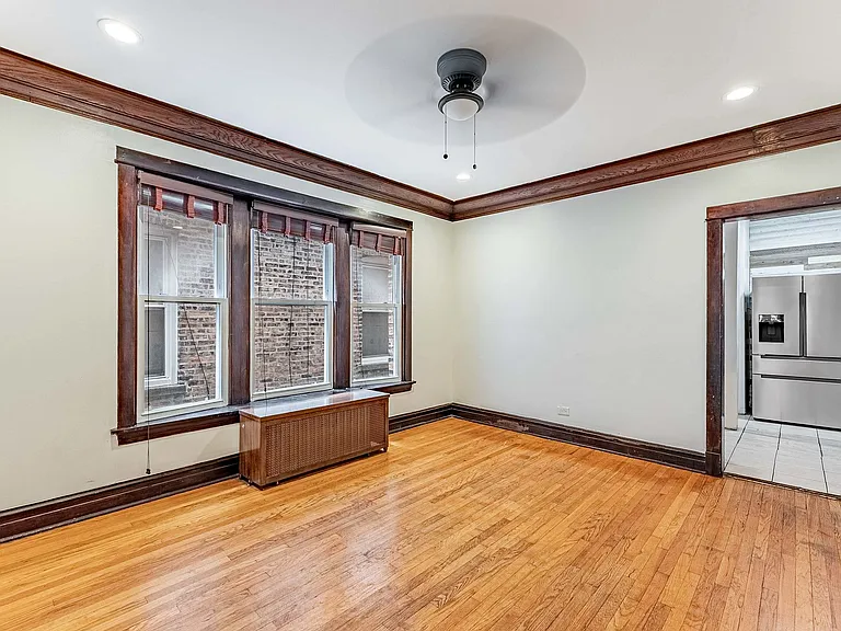 4938 W Monroe St #1 — Photo 9