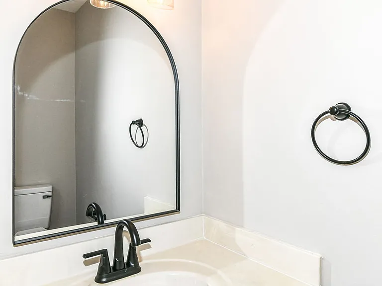 6040 Portwood Ct — Photo 18