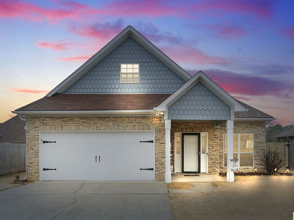 1st image of 564 Deerwood Dr