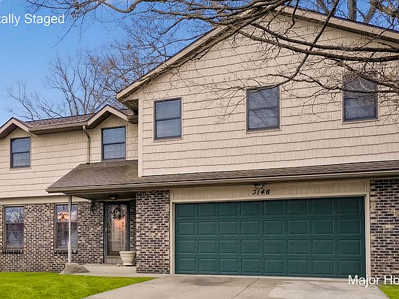 3rd image of 3146 Pinedale Dr SW
