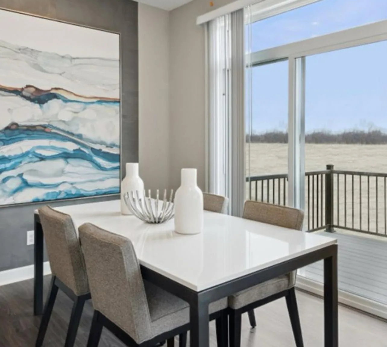 3 bed, 2.5 bath, 1800 sqft, $2,780 — Photo 3
