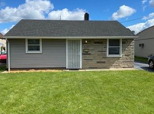 36 Emma St, Girard, OH 44420