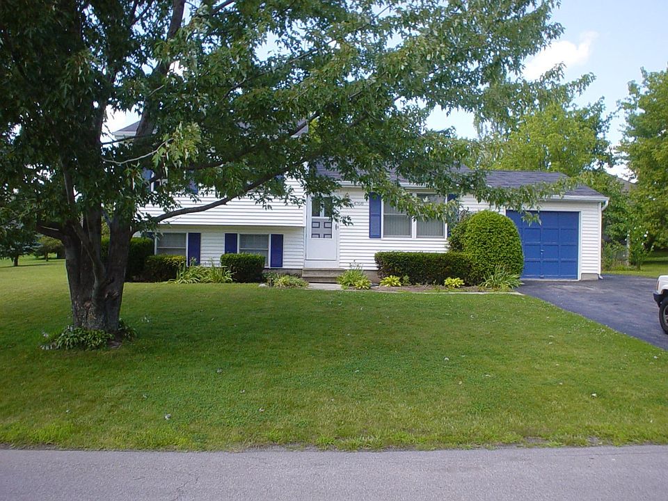 1st image of 4768 Summerhurst Dr