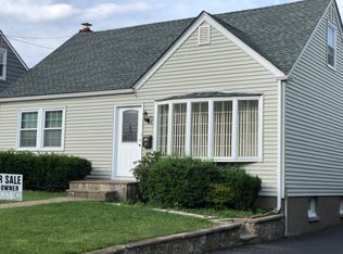 96 Westerly St, Yonkers, NY 10704