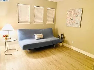 531 Wagtail Dr — Photo 2