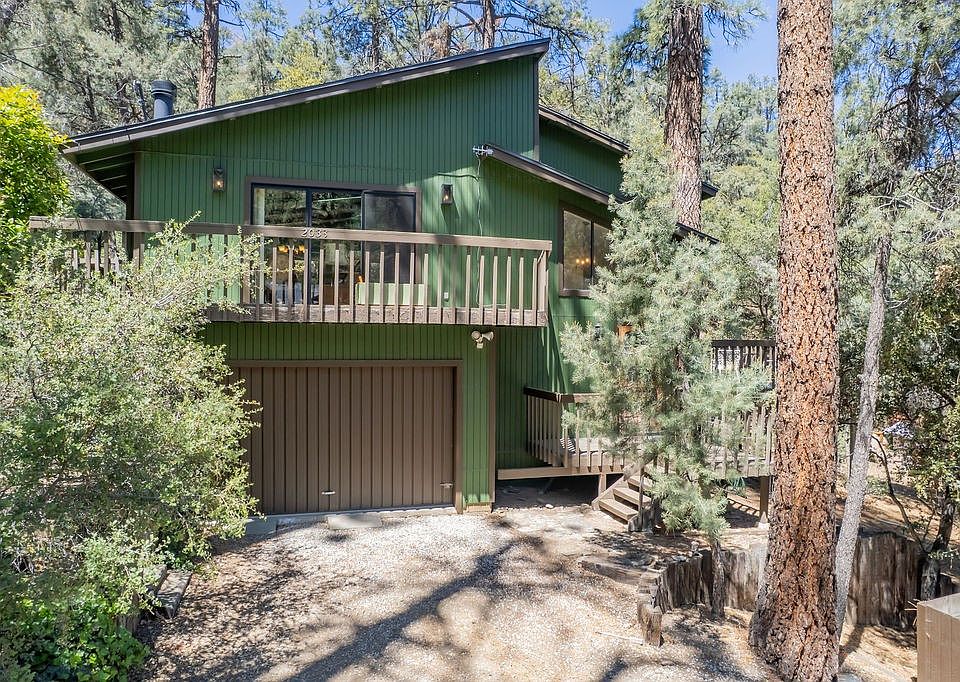 1st image of 2033 Symonds Dr