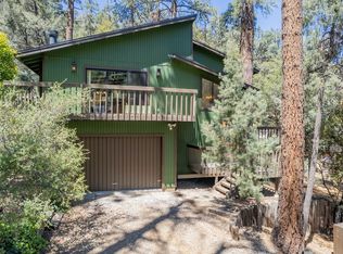 2033 Symonds Dr, Pine Mountain Club, CA 93222