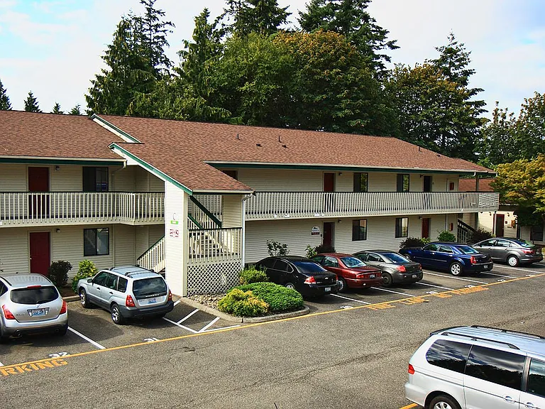 Hillside — Photo 17